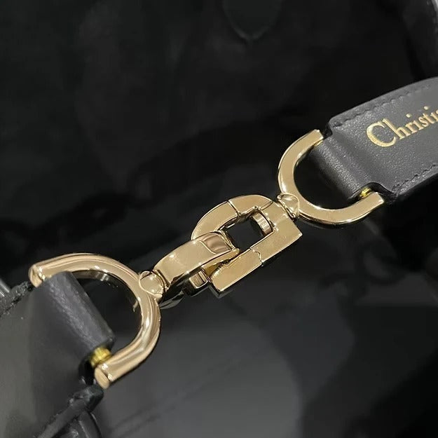 DIOR TOUJOURS VERTICAL MEDIUM TOTE BAG