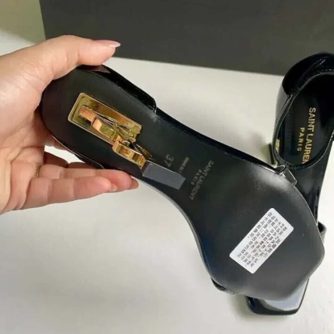 YSL SIGNATURE KIT – LOULOU BAG & OPYUM SANDAL