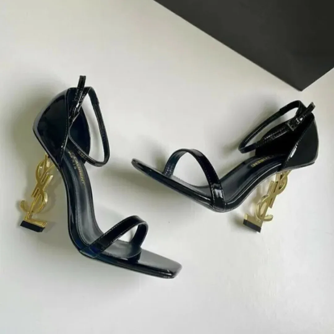 YSL SIGNATURE KIT – LOULOU BAG & OPYUM SANDAL